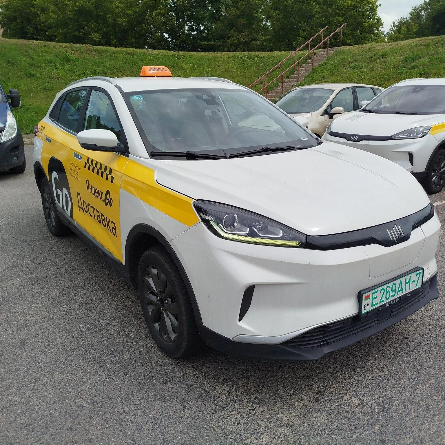 Аренда электромобиля